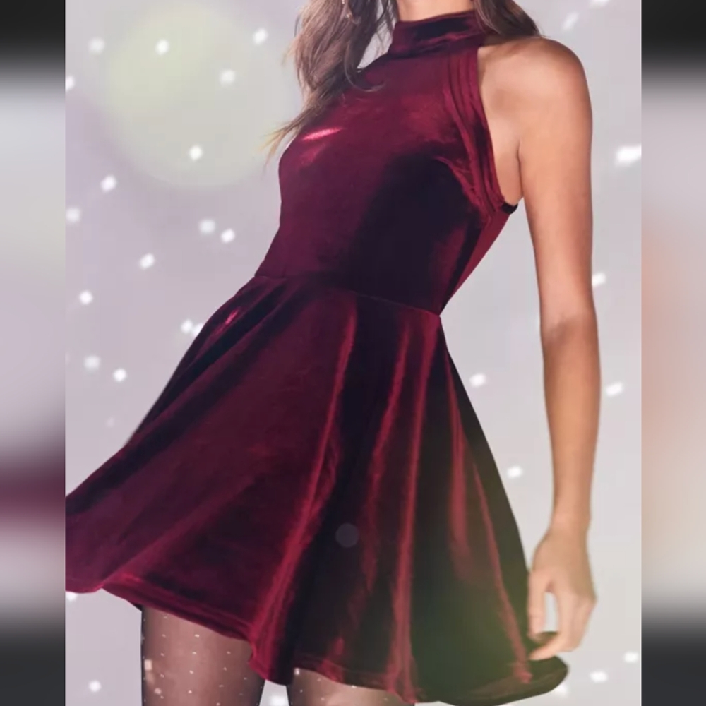 Silence + Noise UO Velvet Mesh-Inset Mock-Neck Mini Dress